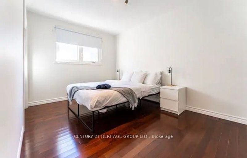 Mississauga House for rent - 3 Bedrooms — photo 3