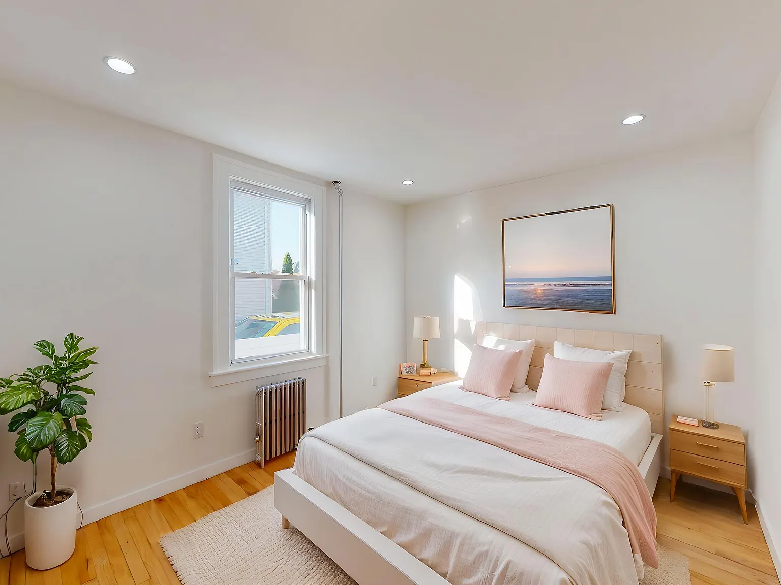 3 bed, 1100 sqft, $3,500 — Photo 3