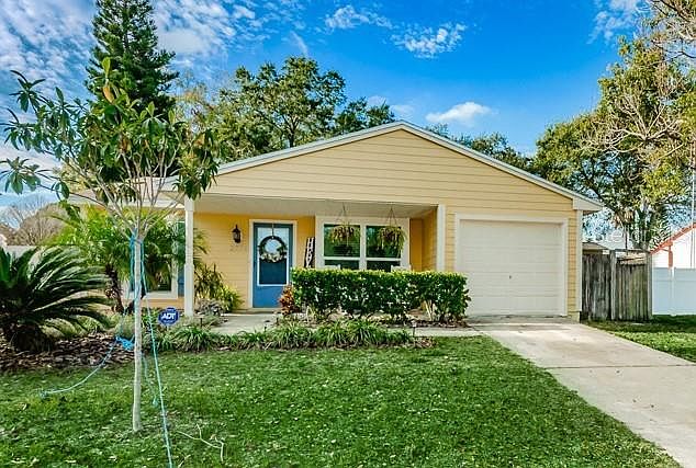 1st image of 2775 Delaney Ct