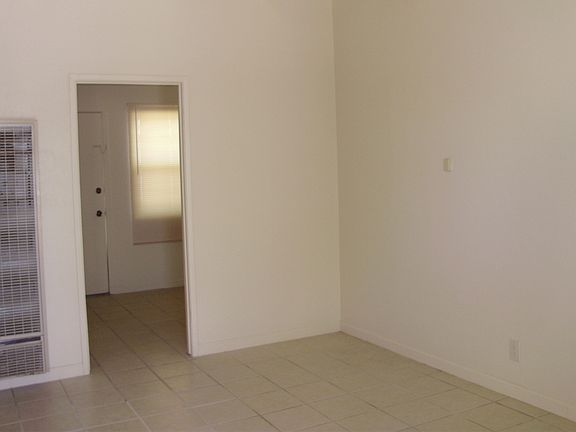 4th image of 73522-28 Buena Vista Dr W #1B-1BA