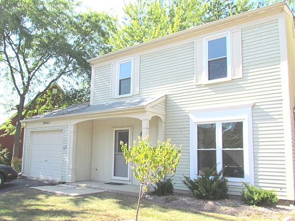 4th image of 29W412 White Oak Dr