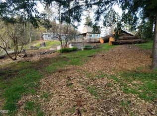 482 N Fawn Dr, Otis, OR 97368