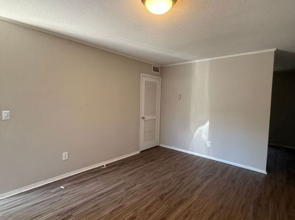 807 College Ave #807