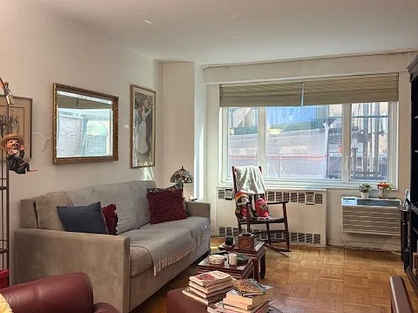 411 E 53rd St APT 1D, New York, NY 10022