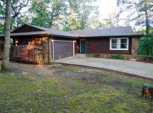 1 Docking Ln, Bella Vista, AR 72714