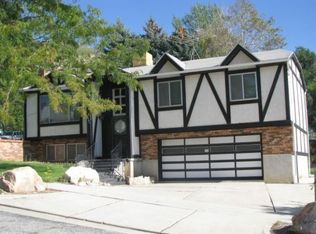 1262 Mountain Rd, Ogden, UT 84404