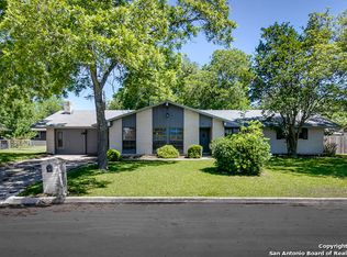 453 Winfield Blvd, Windcrest, TX 78239