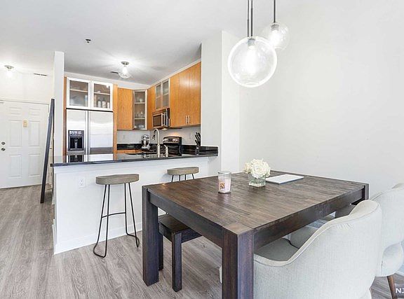 4th image of 26 Avenue At Port Imperial APT 106