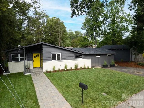228 Grove St, Brevard, NC 28712