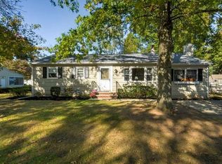 1820 Cedarwood Dr, Piscataway, NJ