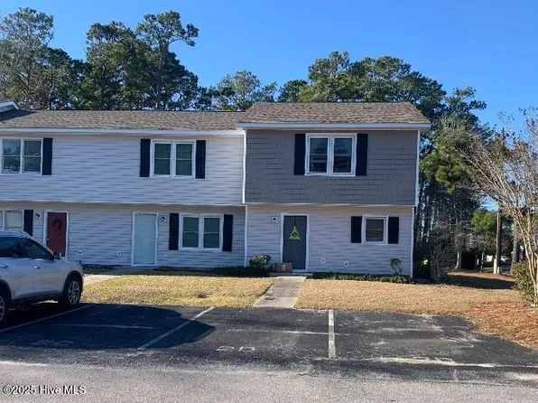 2 Port West Ct #C, Swansboro, NC 28584