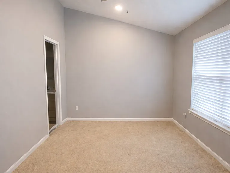 1842 Ryderwood Ct — Photo 6