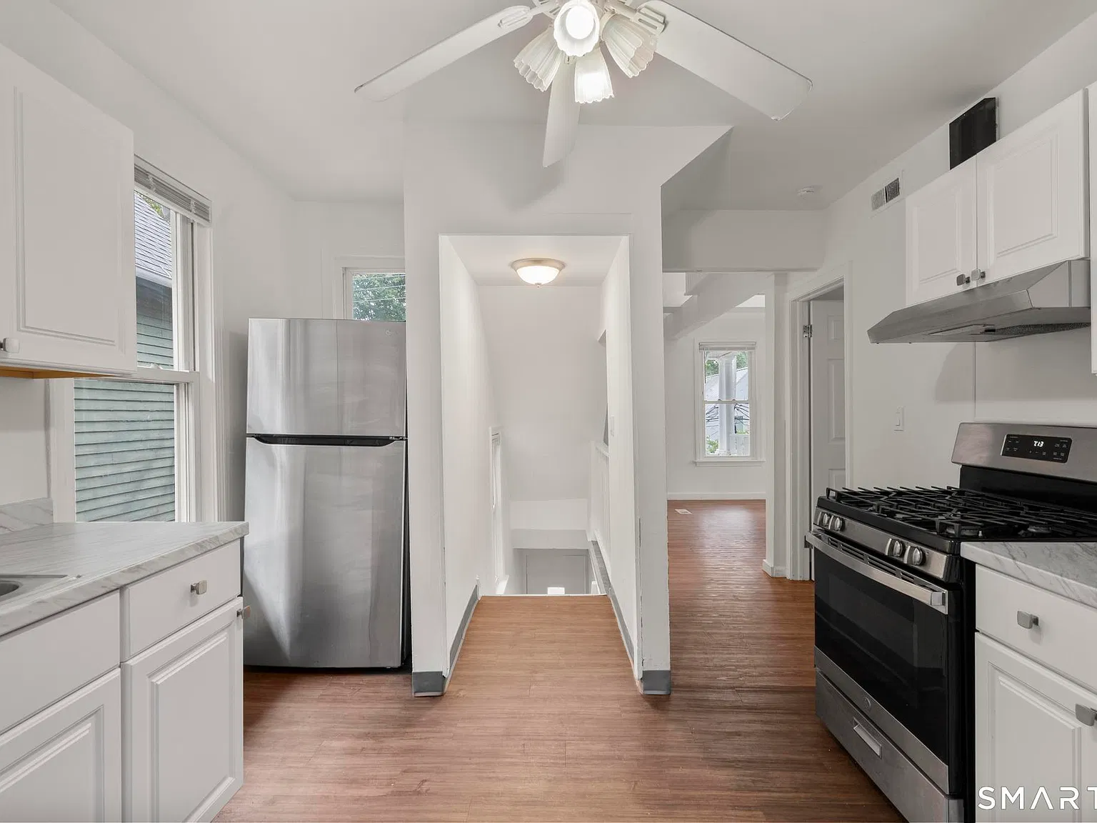 4 bed, 2.0 bath, 2268 sqft, $2,495 — Photo 4