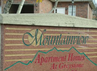 105 Mountain Golf Dr, Morgantown, WV