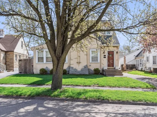 734 Berkshire Rd, Dayton, OH 45419
