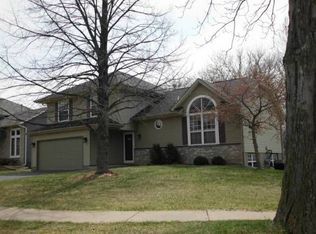 1613 Idledale Rd NE, Cedar Rapids, IA 52402