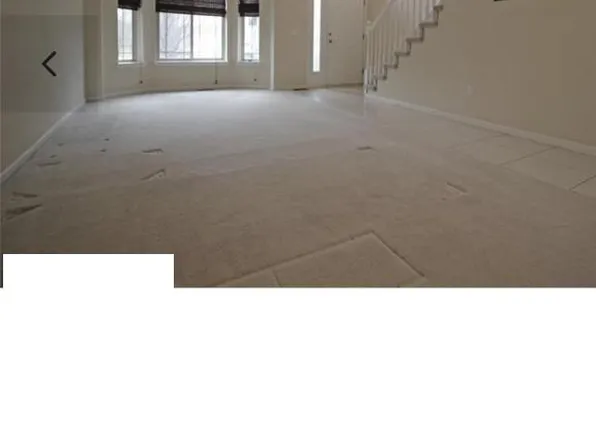 6170 Elarz Dr, Troy, MI 48085