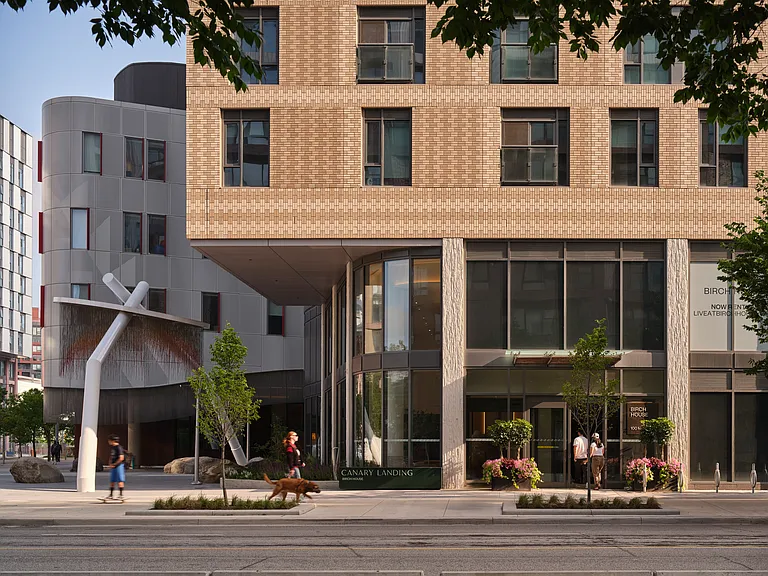 100 Mill St — Photo 26