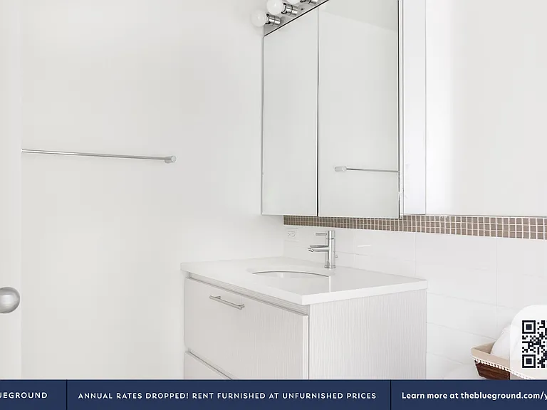 300 E 51st St #19B — Photo 13