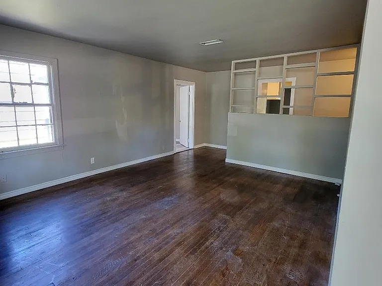 4290 Dallas St — Photo 25