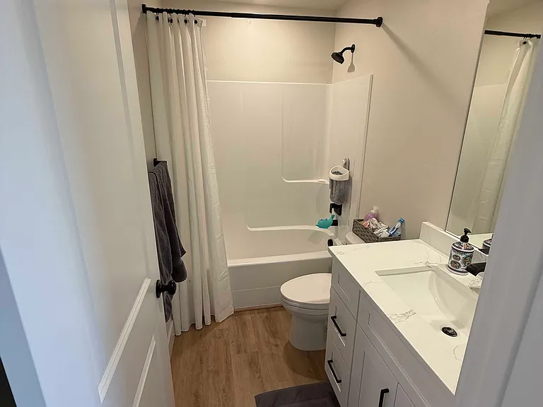 1162 N 550 W #111 — Photo 11
