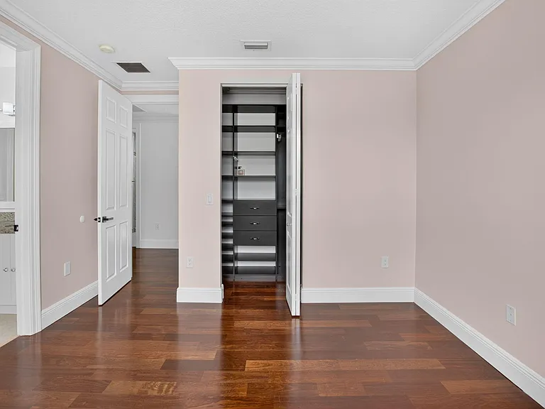 9511 Savona Winds Dr — Photo 51