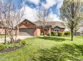 1605 Rockleigh Rd, Dayton, OH 45458