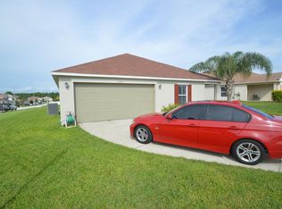 1152 Elderberry Dr, Davenport, FL 33897