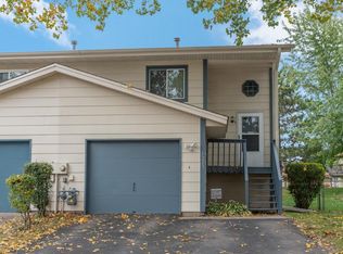 5231 Unity Ct, Minneapolis, MN 55429