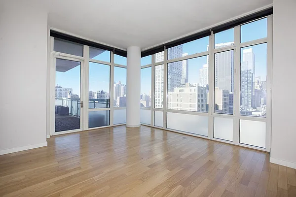 Rented by Levan Real Estate | media 32