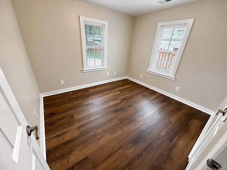 Main Level - Bedroom 2