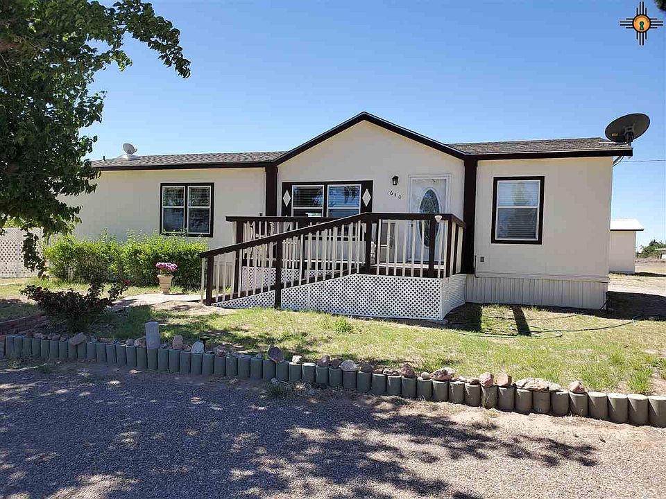1st image of 640 Arrowhead Dr NW