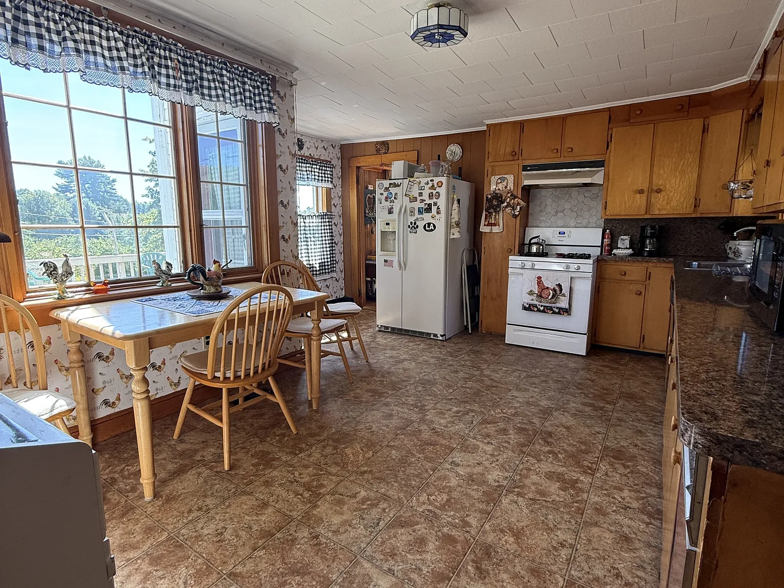 416 East Pond Road - 1 — Photo 3