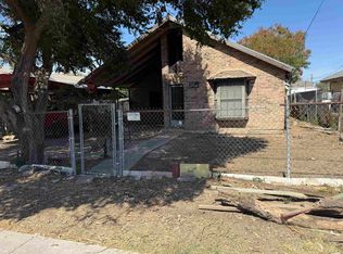 404 W Plum St, Laredo, TX 78040