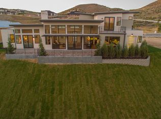 381 W Paso Fino Dr, Boise, ID 83702