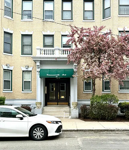 88 Gordon St #306 Photo 1