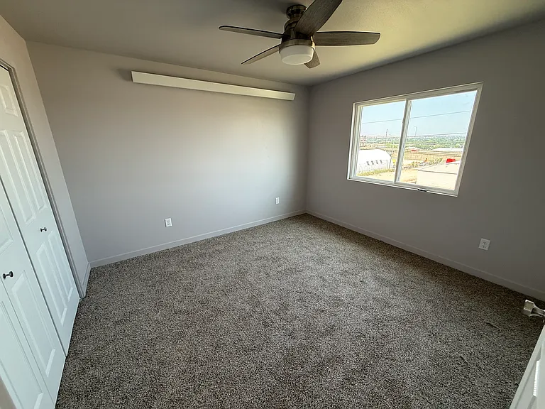 2512 Hennessy Dr #2 — Photo 8