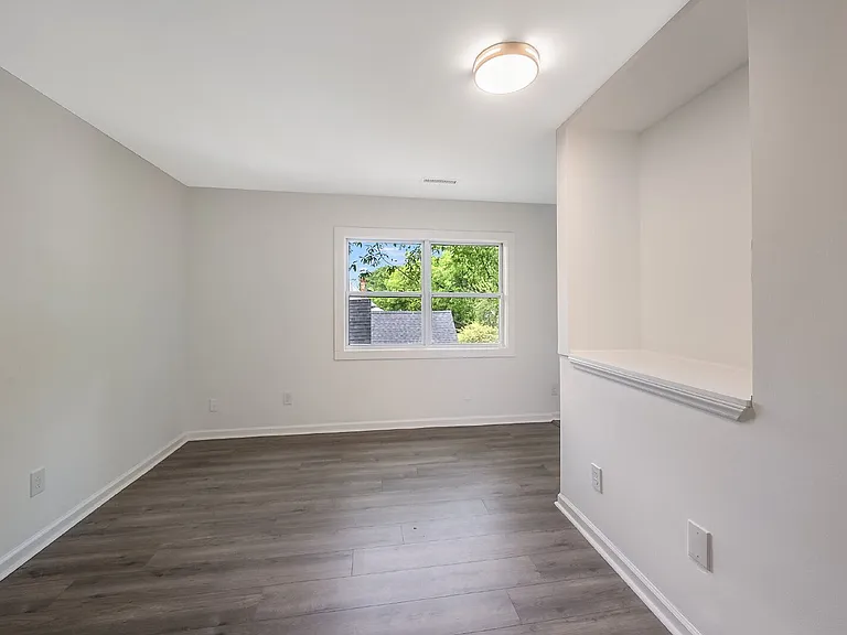 114 N Guthrie Ave — Photo 20