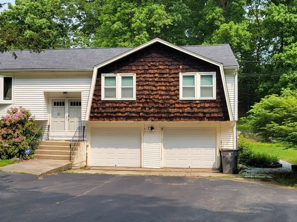48 Badger Rd, Framingham, MA 01702