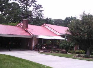 115 8th Ave NW, Conover, NC 28613