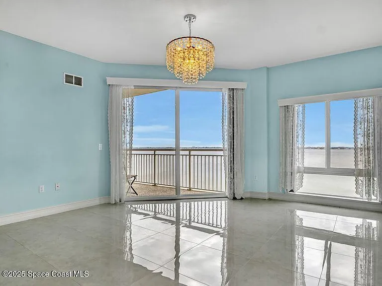 1435 S Harbor City Blvd #703 — Photo 26