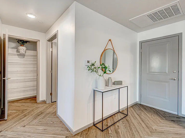 Dovetail Apartments — Photo 51