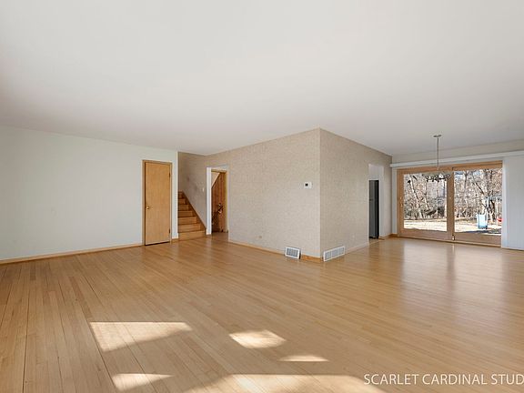 3rd image of 3620 Sterling Rd