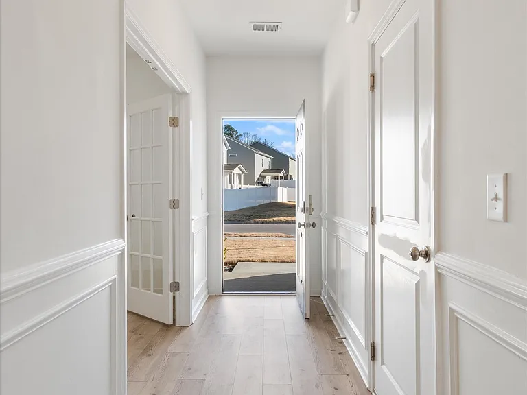 307 Stonewall Dr — Photo 14