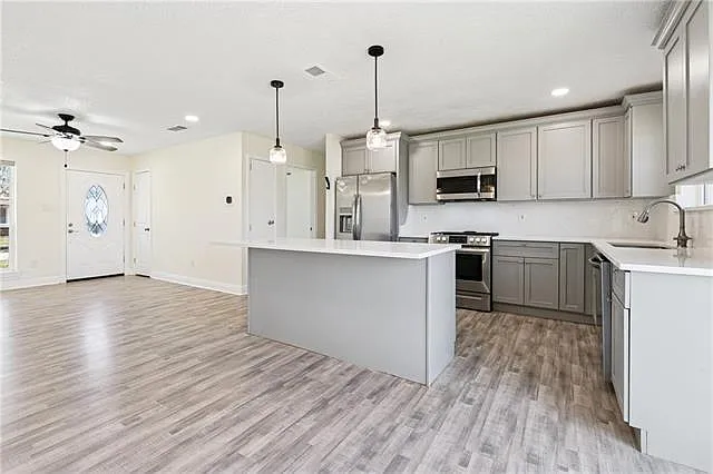 5068 Lyons Ct — Photo 5