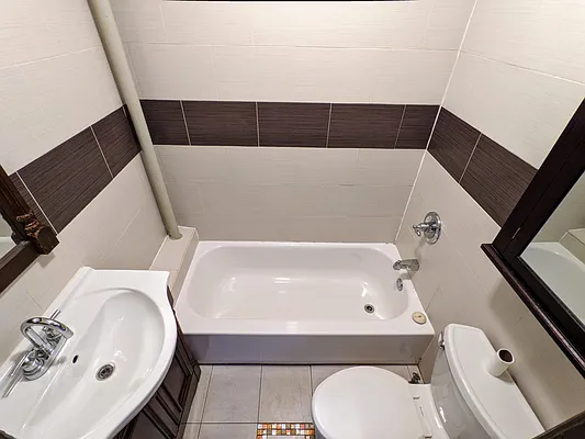 Rented by MySpaceNYC | media 18