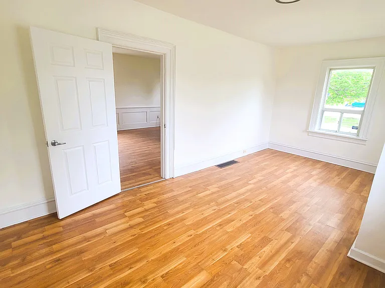 798 King Rd — Photo 6