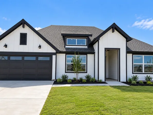 4213 Cornerstone Cir, Granbury, TX 76048