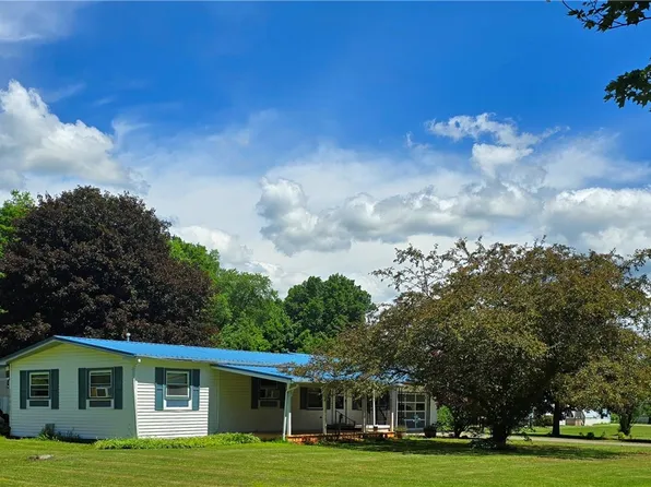 7441 County Route 14, Bath, NY 14810