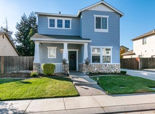 5707 Amberwood Ln, Riverbank, CA 95367
